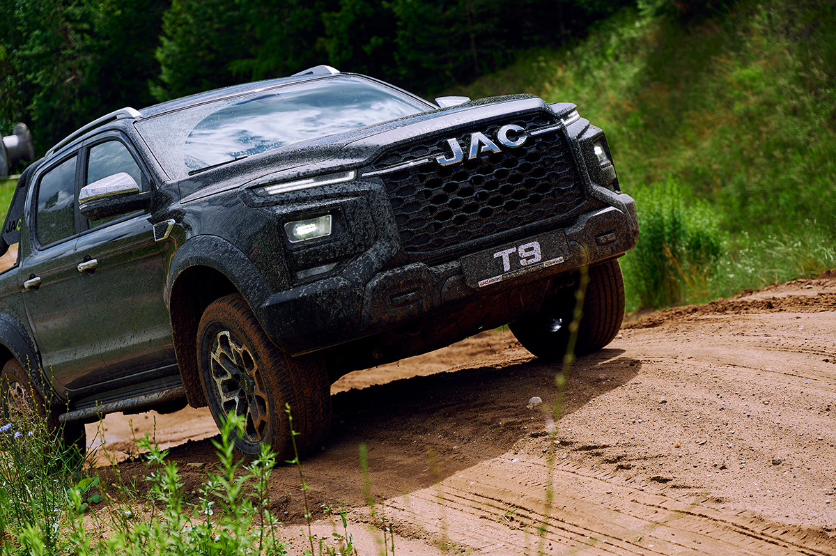 презентация пикапа JAC T9